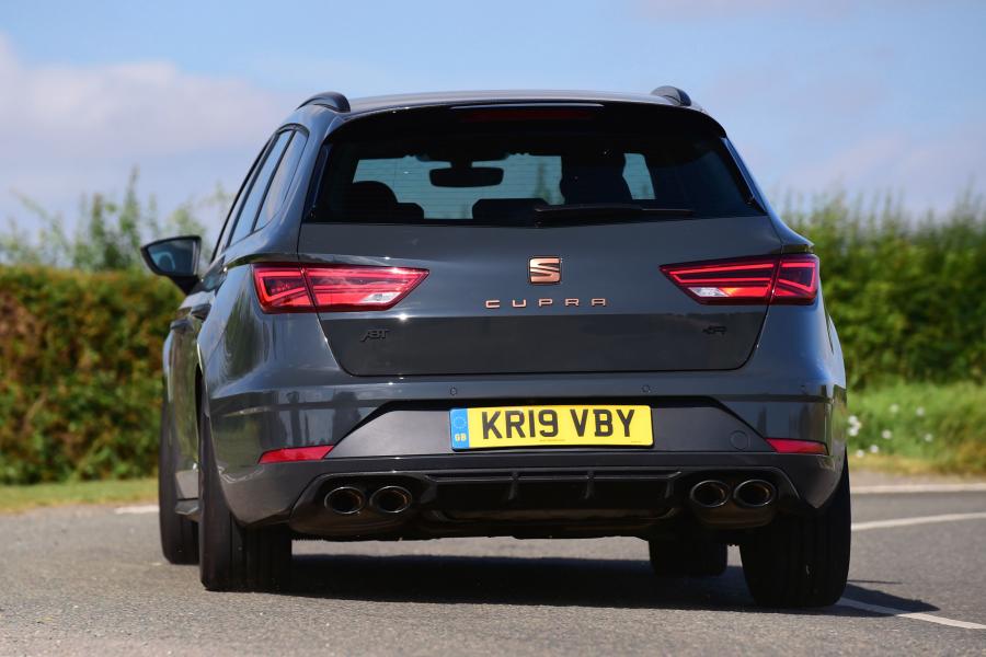  Seat Leon Cupra R ST by ABT 2019 года  (UK) (фото 9 из 17)